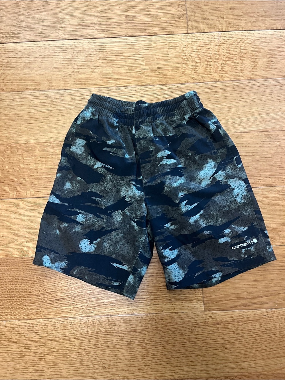 Carhartt youth Camouflage Athletic Shorts - Black & Olive size 10-12